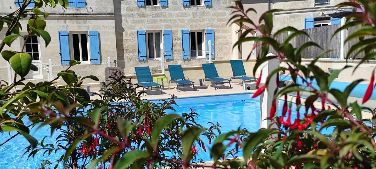 Les Cuves - Saintes Bed & Breakfast Chaniers Eksteriør bilde