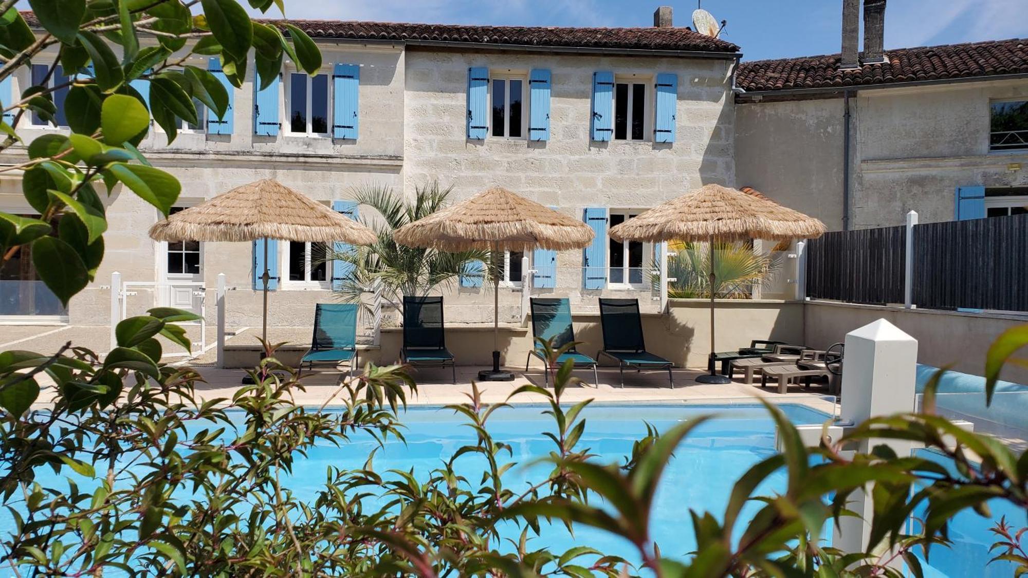 Les Cuves - Saintes Bed & Breakfast Chaniers Eksteriør bilde