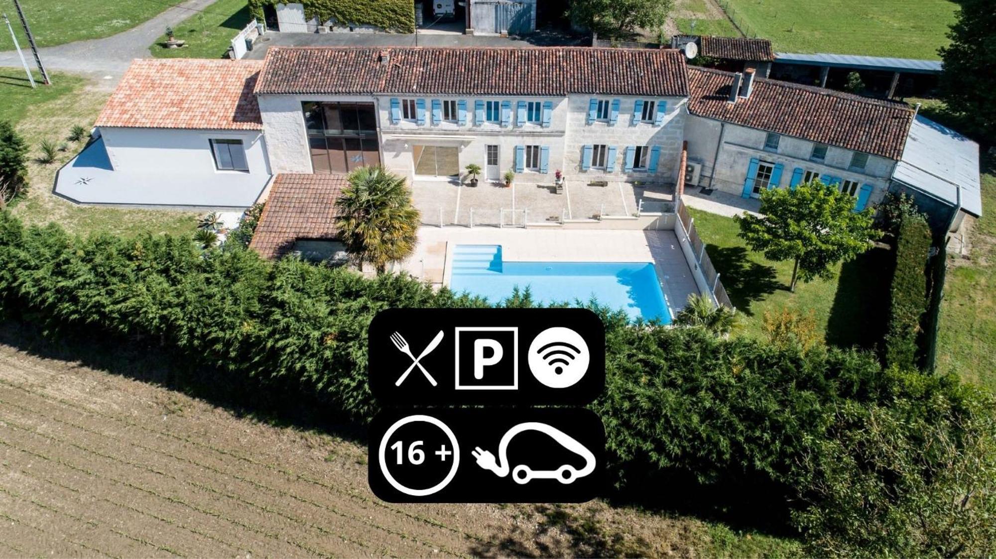 Les Cuves - Saintes Bed & Breakfast Chaniers Eksteriør bilde